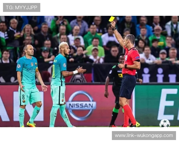 维尼修斯终结效率与比赛贡献解析：为何被贴上“只会过人”标签