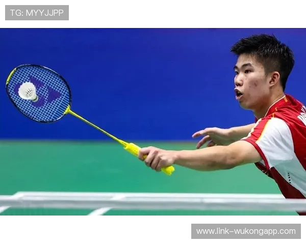 翁泓阳球场上冷静赛后秒变“暴发户”？这日常谁顶得住