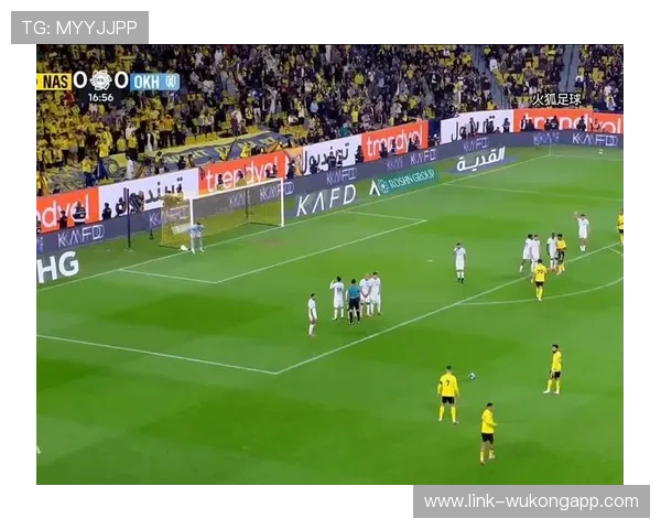 任意球中阻挡门将视线算犯规吗？规则如何界定阻挡行为