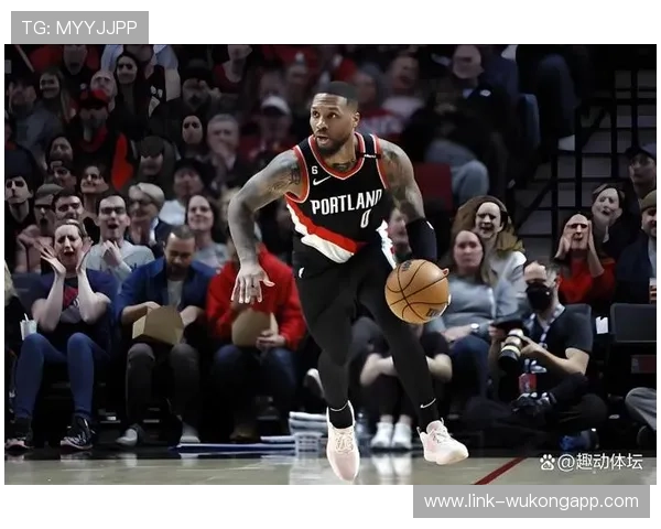 利拉德挡拆拉开空间提升投篮效率主导球队进攻节奏