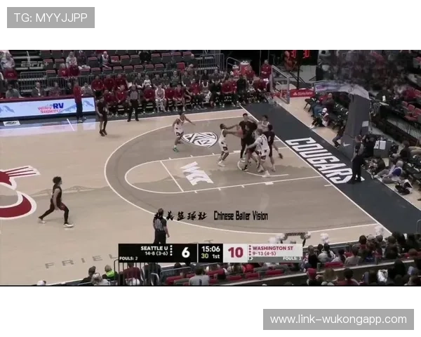 拉梅洛挡拆面对内线制造错位，助攻与投篮效率优于上季